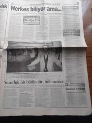 Radikal Gazetesi - 3 Kasım 1998 - Susurluk Kazasından 2 Yıl Geçti Enkaz Hala Kaldırılamadı - Susurluk Çetesinin Fotoğrafı - Özel Harekat Daire Başkanı İbrahim Şahin - Abdullah Çatlı - Hamas Taktik Mi Değiştirdi - Mesut Yılmaz'a Türban Eleştirisi - Doğu Perinçek - Levent Kırca Açlık Grevine Başlıyor - Işılay Saygın - Ekran Karartma Protestoları