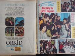 Ses Haftalık Aktüalite Sinema Tiyatro Müzik ve Gençlik Mecmuası Dergisi - 18 Kasım 1972 - Sayı:47 - Türkan Şoray - John Payne - Susan Marrow - Richard Arlen - Louis Hayward - Elif Naci - Bedia Diker - İhsan Hınçer - Metin Ersen - Veronica Lake - İda Lupino - Agnes Varda - Cahide Sonku - Cahit Oben - Türkan Şoray - Seyyal Taner - William Wyler - Zeki Müren - Ali Poyrazoğlu - Emel Sayın - Aydemir Akbaş - Tülin Örsek - Alain Delon - Jean Pierre Melville - Walter Matthau - Orkid Ped Reklamı - Cüneyt Arkın - Gülden Kıncal - Cömert Baykent - Ahu Tuğbay - Judy Garland - Turhan Selçuk - Roger Moore - Kamuran Akkor - Hikmet Münir Ebcioğlu - TOFAŞ Araba Reklamı fotoğraf ve haberi - 32 Sayfalık Dergi