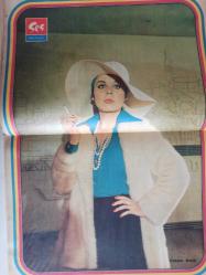 Ses Haftalık Aktüalite Sinema Tiyatro Müzik ve Gençlik Mecmuası Dergisi - 16 Mart 1974 - Sayı:12 - Türkan Şoray - Neşe Karaböcek - Orhan Göktürk - Sedat Tuna - Gülden Karaböcek - Atilla Alpsakarya - Barış Manço - Nur Moray - Celal Güven - Murat Ses - Ohannes Kemer - Mustafa Sarışın - Özkan Uğur - Türkan Şoray - Osman Seden - Zerrin Arbaş - Yıldırım Gencer - İrfan Ünal - İva Zanicchi - Anna Melato - Ali Poyrazoğlu - Nezihe Araz - Fatma Girik Posteri - Meral Zeren - Ferda Büyükgüneş - Sırrı Gültekin - Hakan Balamir - Safa Önal - Tarık Akan - Erkin Koray - Cüneyt Arkın - Filiz Şahinbaş - Perihan Savaş - Hale Soygazi - Aytaç Arman - Genco Erkal - Meral Taygun - Hikmet Münir Ebcioğlu - Murat 124 Araba Reklamı fotoğraf ve haberi - Tam Takım Dergi