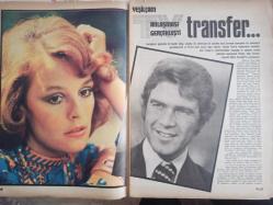 Ses Haftalık Aktüalite Sinema Tiyatro Müzik ve Gençlik Mecmuası Dergisi - 17 Mayıs 1975 - Sayı:20 - Türkan Şoray - Uğur Dündar - Atıf Yılmaz - Hülya Koçyiğit - Necdet Tosun - Filiz Akın - Hüseyin Baradan - Muzaffer Tema - Orhan Alkan - Ayhan Işık - Kayhan Yıldızoğlu - Feridun Karakaya- Nuri Sesigüzel - Necdet Yosun - Muzaffer Yosun - Türker İnanoğlu - Ekrem Bora - Kadir İnanır - Vahi Öz - Mualla Sürer - Hülya Koçyiğit - Nilüfer Koçyiğit - Melek Koçyiğit - Bekir Çelenk - Itır Esen - Müjde Ar - Erol Büyükburç - Emel Sayın - Seçil Heper - Ajda Pekkan - Yusuf Sezgin - Filiz Akın - Meral Orhonsay - Warren Beatty - Julie Christie - Goldie Hawn - Cüneyt Arkın - İrfan Atasoy - Feri Cansel - Bülent Kayabaş - Mürüvvet Sim - Emma Peel - John Steed - Müjdat Gezen Posteri - Hakan Balamir - Mesut Engin - Behzat Şenyıldız - Fatma Girik - Taner Şener - Tina Turner - Maggie Beli - Verenique Sanson - Lale Çarşaf Reklamı,Müjdat Gezen palyaçolu posteri, fotoğraf ve haberi - Tam Takım Dergi