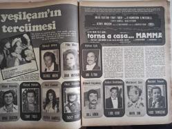 Ses Haftalık Aktüalite Sinema Tiyatro Müzik ve Gençlik Mecmuası Dergisi - 17 Mayıs 1975 - Sayı:20 - Türkan Şoray - Uğur Dündar - Atıf Yılmaz - Hülya Koçyiğit - Necdet Tosun - Filiz Akın - Hüseyin Baradan - Muzaffer Tema - Orhan Alkan - Ayhan Işık - Kayhan Yıldızoğlu - Feridun Karakaya- Nuri Sesigüzel - Necdet Yosun - Muzaffer Yosun - Türker İnanoğlu - Ekrem Bora - Kadir İnanır - Vahi Öz - Mualla Sürer - Hülya Koçyiğit - Nilüfer Koçyiğit - Melek Koçyiğit - Bekir Çelenk - Itır Esen - Müjde Ar - Erol Büyükburç - Emel Sayın - Seçil Heper - Ajda Pekkan - Yusuf Sezgin - Filiz Akın - Meral Orhonsay - Warren Beatty - Julie Christie - Goldie Hawn - Cüneyt Arkın - İrfan Atasoy - Feri Cansel - Bülent Kayabaş - Mürüvvet Sim - Emma Peel - John Steed - Müjdat Gezen Posteri - Hakan Balamir - Mesut Engin - Behzat Şenyıldız - Fatma Girik - Taner Şener - Tina Turner - Maggie Beli - Verenique Sanson - Lale Çarşaf Reklamı,Müjdat Gezen palyaçolu posteri, fotoğraf ve haberi - Tam Takım Dergi