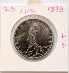 Türkiye Cumhuriyet 1979 Yılı 2.5 Lira Tura'ya Göre Ters 0810