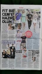 Hürriyet Kelebek Gazete 22 Ağustos 2016 Ömür Gedik,Ertuğrul Özkök,Kenan Doğulu,Beren Saat,Şebnem Ferah,Ebru Şallı,Cem Yılmaz,Sıla,Ahu Yağtu,Burak Özçivit,Fahriye Evcen,Erkan Petekkaya,Seren Serengil,Rose Bertram,Seçkin Piriler,Gregory van der Wiel,Sertab Erener,Yasmin Erbil,Serdar OrtaçAta Demirer,Kadir Doğulu,Arda Turan,Beyazıt Öztürk,Mustafa Ceceli,Kenan İmirzalıoğlu,Gülben Ergen,Sibel Can,Hande Yener,Zuhal Topal'la Buluşuyoruz Afişi