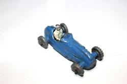 Dinky Toys marka Cooper Bristol (no. 6) yarış arabası - 1956 - 1958 arası üretilmiş