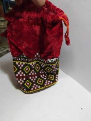 K108--------HİNDİSTAN HALK SANATI BONCUK ÖRME KADIN ÇANTASI-KESE