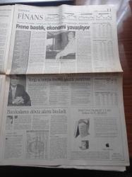 Yeni Yüzyıl Gazetesi - 10 Temmuz 1998 - Mısır Çarşısında Patlama 7 Ölü - Mısır Çarşısından Notlar Kopan Bacaklar Acı Çığlıklar - Mısır Çarşısında Taksiciler Ceset Taşıdı - Ahmet Altan - Monica Lewinsky - İzmir'de Korkutan Deprem - Hakan Ural - Sibel Can - Bora Küçükberber