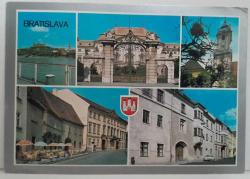 ŞEHİR KARTPOSTALI-SLOVAKYA/BRATISLAVA TARİHİ MİMARİ ESER SOKAK ARASI VE ŞEHRİN GÜNDÜZ GÖRÜNTÜSÜ,ARKASINA YAZILMIŞ,RENKLİ, 11 X 15 CM EBADINDA - 1950'LER, 1960'LAR, 1970'LER, 1980'LER