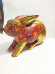 RF42----ESKİ PİRİNÇ DEKORLU AHŞAP TAVŞAN BİBLO