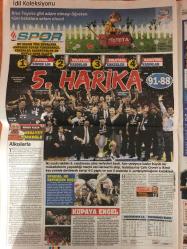 Milliyet Gazetesi , 18 Haziran 2011 , Erçin Sonmez, Mickey Mouse, Hidayet Türkoğlu, Angelina Jolie, Ronaldo, Papandreou, Savo, Samast, Albay Kemal Dinçer, Hakan Akkoç, Hüseyin Çelik, Deniz Baykal, Onder Sav, Sulley Muntari, Mehmet Çiftçi, Ünal Aysal, Reyes, Forlan, Ujfalusi, Miguel Angel Gil, Perez Caminero, Mariano Aguilar, Bayram Tutumlu, Daniel Bolotnicoff, Halil Ünal, Sezer Öztürk, Aziz Yıldırım, Emre Belözoğlu, Ahmet Bulut, Ekrem Okumuş, Kağan Sözlemezgiller, Joseph Yobo, Ali Koç, Turhan Sabun