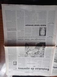 Yeni Şafak Gazetesi - 26 Kasım 1998 - Ahmet Taşgetiren - Nazlı Ilıcak - 28 Şubat'ın Ürünü Olan ANASOL D Hükümeti Tarihe Karıştı - Almanya Abdullah Öcalan'ın Kendilerine İade Edilmesi Durumunda İç Savaş Çıkmasından Korkuyor - İstanbul Büyükşehir Belediye Başkanı Recep Tayyip Erdoğan - Recai Kutan Görev Verilirse Hükümeti Kurarım - Başörtüsü Yasağı - Galatasaray Juventus Maçında Abdullah Öcalan Gerilimi - Süleyman Demirel