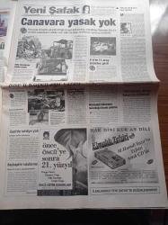 Yeni Şafak Gazetesi - 9 Eylül 1998 -  Nazlı Ilıcak - İsmet Özel - Ahmet Davutoğlu - Necip Fazıl Kısakürek - Başörtüsü Krizi Derinleşiyor - Fazilet Partili Abdullah Gül'ün Eşi De Yasağa Takıldı -  Necmettin Erbakan Yargı Önünde - Mesut Yılmaz'a İrticai Şapka - Dışişleri Bakanı İsmail Cem İpek Yolu Türkiye'siz Olmaz