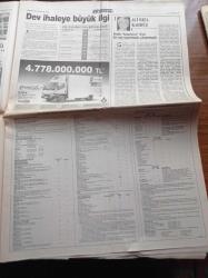 Sabah Gazetesi - 8 Ağustos 1998 - Sosyete Gülleri Ayşegül Tecimer İle Gülay AslıTürk İçin Görüldüğü Yerde Tutuklanması İçin Interpol'den Karar Çıkartıldı - Necmettin Erbakan Tansu Çiller'e Teşekkür Etti - Afrika'da ABD Elçiliklerine Bombalı Saldırı 100 Ölü Var- Sabancılar'da Miras Davası - Fenerbahçe Pierre Van Hoijdonk'da İndirim İstedi