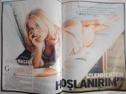 MAX Spor Otomobil Gece Yaşamı Sinema Müzik Dergisi - Haziran 2003 - Sayı:6 - Begüm Kütük - Pascal Nouma - Alessia Marcuzzi - Colin Farrell - Soli Özel - Yıldırım Üçtuğ - Rob Schneider - Drew Barrymore - Rob Dougan - Korkusuz İnsanlar haberi - Mide Bulandırıcı Yazı haberi - Bakışları Yakıyor haberi - Keyif Adamı - Kan Çıkmazsa Para Yok haberi - Sinan Şamil Sam - Pascal Nouma - Korkunun Anatomisi haberi - Özgür Ayaklar - Silikon Meme İstemiyoruz haberi - Kanatları Memeleri - Nasıl Bir Dünya haberi - Özgür Özgencer - Seks Yasakları fotoğraf ve haberi - 140 Sayfalık Dergi