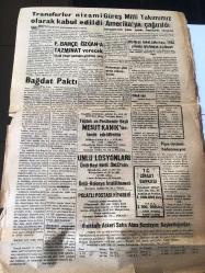 ANKARA POLATLI  POSTASI  GAZETESİ YEREL TAŞRA BASINI  YEREL TAŞRA BASINI--29 Temmuz 1958 Yıl :2 SAYI :505--Bağdat  Paktı ,Londra  Konferansı Dün Açıldı -  Polatlı Hükümet  Tabibi  İddia Ediyor - Valimiz Dilaver Argun  Yakında Polatlı 'ya Teşrif Edecekler - İcra  Vekilleri  Heyetinin  Toplantısı --Orgeneral Necati  Tacan Vefat Etti - Transferler  nizami olarak  kabul edildi -  Fenerbahçe Özcan 'a  Tazminat  Verecek - Güreş  Milli Takımımız Amerika 'ya Çağrıldı - Maltepe tekel fabrikası 1962 yılında işletmeye açılacak - Pipo  tütünü  bulunmuyor -