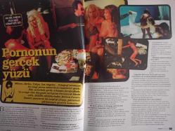 Boxer Aylık Aktüalite Sinema Tiyatro Müzik ve Magazin Dergisi - Eylül 2004 - Ferhan Şensoy - Nihan Akkuş - Asil Nadir - Eva Herzigova - Okay Gönensin - Haşmet Babaoğlu - Arda Uskan - Duygu Asena - Deniz Akkaya - Kanat Atkaya - Ebru Kocaağa - Başak Şahin - Nurdan Sözgen - Hıncal Uluç - Haşmet Babaoğlu - Andrew Einhorn - Okay Gönensin - İbrahim Seten - Memnun Süzgeç - Arda Uskan - Rose McGowan - Bülent Polat - Yasemin Ergene - Şehnaz Özkaya - Arzu Pavlova - Cüneyd Zapsu - Sadık Albayrak - Fettah Tamince - Remzi Gür - Olimpiyatlarda Bu Sporcuları İzlediniz ! - Poker Masasında Kazanma Sırları haberi - Nurdan Sözgen - Selma Lüset - David LaChapelle - On Kaplan Gücünde On Alet - Sinemis Candemir - Andy Warhol fotoğraf ve haberi - Tam Takım Dergi