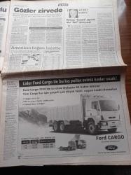 Sabah Gazetesi - 2 Eylül 1998 - Başbakan Mesut Yılmaz Bu Krizi Aşarız - Alparslan Türkeş'in Fırtınalı Yılları Yazı Dizisi - Türk Sineması Osman Fahir Seden'i Kaybetti - Fazilet Partili Milletvekillerine Tesettürlü Mayo - Çillerler'e Şok - Fazilet Partisi Lideri Recai Kutan'dan Ateşkes Çağrısı - Nuri Vedat Ergin Kardeşler - A Milli Takım Teknik Direktörü Mustafa Denizli Tek Rakibimiz Almanya