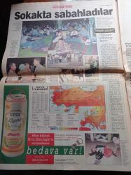 Sabah Gazetesi - 28 Haziran 1998 - Adana'da 6.3 Şiddetinde Deprem - Deprem Acısı 108 Ölü - Deprem Ankara'dan Kıbrıs'a Antalya'dan Adıyamana Kadar Hissedildi - İzmir'de Görevli Üç Türk Havacı Subay Yunanlılara Askeri Sırları Verirken Yakalandı - Adana'yı Deprem Vurdu - Adanalılar Sokakta Sabahlıyor- Popçu Kerim Tekin Geçirdiği Trafik Kazasında Hayatını Kaybetti