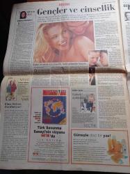 Sabah Gazetesi - 28 Haziran 1998 - Adana'da 6.3 Şiddetinde Deprem - Deprem Acısı 108 Ölü - Deprem Ankara'dan Kıbrıs'a Antalya'dan Adıyamana Kadar Hissedildi - İzmir'de Görevli Üç Türk Havacı Subay Yunanlılara Askeri Sırları Verirken Yakalandı - Adana'yı Deprem Vurdu - Adanalılar Sokakta Sabahlıyor- Popçu Kerim Tekin Geçirdiği Trafik Kazasında Hayatını Kaybetti