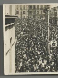 ÇOK NADİR / İSTANBUL BEYOĞLU GİRİŞİ KALABALIK YAŞAM FOTOĞRAFI...