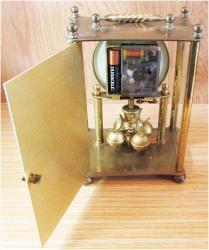 ALMAN HaLLeR PİRİNÇ ŞöMiNe-KoNSoL SAATİ.......DÖNER SARKAÇLI