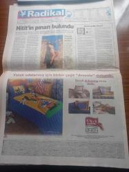 Radikal Gazetesi - 13 Eylül 1998 - Başkan Bill Clinton'ın Seks Fantezileri - Ethem Mahçupyan - Murat Belge - Monica Lewinksy Bill Clinton İle İlişkisini Ayrıntılarıyla Anlattı - Fırtına Vadisi'nde Söz Yargının - Kenan Evren Hastanede - CHP Lideri Deniz Baykal Mesut Yılmaz Serbest - İsrail'le İttifaka Doğru - Şişli Belediyesi'nin Eski Firari Başkanı Gülay Aslıtürk'e Kırmızı Bülten - Efes Pilsen