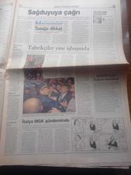 Radikal Gazetesi - 20 Kasım 1998 - İtalya Başbakanı D'alema Galatasaray Juventus Maçı Bahanesiyle İstanbul'a Gelip Abdullah Öcalan Meselesini Görüşmek İstiyor - İtalya'ya Ticari Abluka Genişledi - Migros Ve Tansaş İtalyan Malı Satmayacak - Pinochet Apo Ve Hukuk - Kylie Minogue - Hükümet Aleyhinde Gensoru TBMM Gündemine Alındı