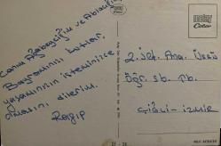 AŞK DOLU ROMANTİK ÇİFT KARTPOSTALI,ARKASINA YAZILMIŞ,RENKLİ, 11 X 15 CM EBADINDA