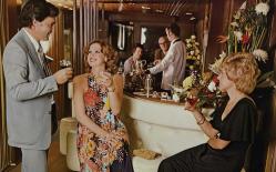 AŞK DOLU ROMANTİK ÇİFT KARTPOSTALI,ARKASINA YAZILMAMIŞ,RENKLİ, 11 X 15 CM EBADINDA