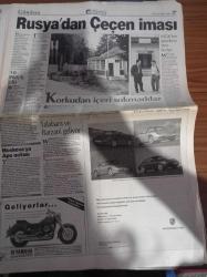 Hürriyet Gazetesi - 27 Ekim 1998 - Emin Çölaşan - Milli Güvenlik Kurulu Gündemi Suriye -Fenerbahçeli Uche Ve Beşiktaşlı Amokachi Tarihe Geçtiler - Emre Belözoğlu - ABD Recep Tayyip Erdoğan'ın Şiirden Dolayı Mahkum Olmasını Eleştirdi - Levent Kırca'dan Protesto - Aşırı Spor Erkekte Cinselliği Azaltıyor - Malki Cinayeti - DGM Savcıları Aykut Cengiz Engin Ve Engin Baltacı - Tansu Çiller - Türkbank İhalesi