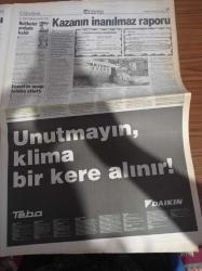 Hürriyet Gazetesi - 7 Haziran 1998 - Michael Jordan - Fenerbahçe İtalyan Teknik Direktör Ancelotti'yi İkna Edemedi - Piste Ölüm İnişi Yapan Fransız Uçağının Pilotu Zekası Ve Cesaretiyle 173 Kişiyi Ölümden Kurtardı - Omuzlara Alırken Tarım Bakanı ANAP'lı Mustafa Taşar'ı Omuzlara Aldılar - Sadettin Teksoy - Sibel Can Göğüs Uçlarını Düzelttirdi -  Muazzez Abacı - Cannes'da Zeki Triko Rüzgarı - Edirne'de Gönderdikleri Şarabı Reddeden Muazzez Ersoy'a Kurşun Yağdırdılar