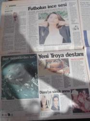Milliyet Gazetesi - 1 Eylül 1998 -  Alaattin Çakıcı'nın Eski Sağ Kolu Şenol Turan'a Esrarengiz İnfaz - Sezai Türkeş Vefat Etti -Dünya Barış Günü - İnsan Hakları Derneği - Usame Bin Ladin En Büyük Arzum ABD'ye Savaşırken Ölmek - KKTC Cumhurbaşkanı Rauf Denktaş - İsmail Cem S 300'le Hiçbir İlgimiz Yok - Devlet Güvenlik Mahkemesi'nden İstanbul Büyükşehir Belediye Başkanı Recep Tayyip Erdoğan'a Takipsizlik - Bülent Ecevit - Ulkerspor'dan Sezona Merhaba - Şenol Güneş - Atatürk Venezüella'da