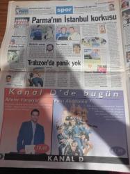 Milliyet Gazetesi - 1 Eylül 1998 -  Alaattin Çakıcı'nın Eski Sağ Kolu Şenol Turan'a Esrarengiz İnfaz - Sezai Türkeş Vefat Etti -Dünya Barış Günü - İnsan Hakları Derneği - Usame Bin Ladin En Büyük Arzum ABD'ye Savaşırken Ölmek - KKTC Cumhurbaşkanı Rauf Denktaş - İsmail Cem S 300'le Hiçbir İlgimiz Yok - Devlet Güvenlik Mahkemesi'nden İstanbul Büyükşehir Belediye Başkanı Recep Tayyip Erdoğan'a Takipsizlik - Bülent Ecevit - Ulkerspor'dan Sezona Merhaba - Şenol Güneş - Atatürk Venezüella'da