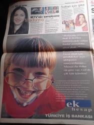 Milliyet Gazetesi - 12 Eylül 1998 -  Adalet Bakanı Hasan Denizkurdu'nun Acı Günü - Nuri Sesigüzel Yaralandı - Yeşil Kod Adlı Mahmut Yıldırım'ı Mikail Sarı Öldürttü - 2. Dünya Gençler Tekvando Şampiyonasında Yasin Baştuğ Altına Uzandı - Sultan Türkan Şoray İçin Şike - MTV Şampiyonu Madonna - Beşiktaş'ta Eylem Var - Şifo Mehmet Zona Oldu - Başkan Bill Clinton'un Çöküşü - Monica Lewinsky - Hillary Clinton'dan Sakıp Sabancı'ya Tebrik - İstanbul'un Yeşili Kaçak Yapıya Kurban - Kenan Evren Hastanede