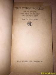 The Corn Is Green - Emlyn Williams - Pan Books - İngilizce Kitap (Mısır Yeşil mi)