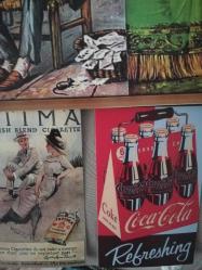 Veresiye satan peşin satan ahşap tablo 20x30 cm civarı. Fatıma cigarette coca cola mini poster kart postal afiş tanıtım kart ları. Tipitip görselli nostaljik teneke metal kumbara. Western vahşi batı teksas at posta mühimmat arabası koleksiyon dekor hediye nostalji tasarım vintage aksesuar promosyon reklam Hediyelik dekorluk retro tasarım