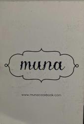 ŞİŞE İÇİNDE DURAN KIRMIZI TURP YEMEK KARTPOSTALI,ARKASINA YAZILMAMIŞ,RENKLİ,11 X 15 CM EBADINDA