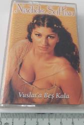 NADİDE SULTAN'IN VUSLAT'A BEŞ KALA İSİMLİ KASETİ NOSTALJİ ORİJİNAL FOTOĞRAFLARI İLE MUHTEŞEM NADİRDİR