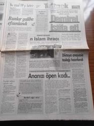 Akit Gazetesi - 30 Aralık 1998 - Hasan Karakaya - Abdurrahman Dilipak - Hüseyin Üzmez - Salih Mirzabeyoğlu Gözaltında - Tansu Çiller Yalım Erez'i Kovdu - Recai Kutan - Galatasaray Zirveyi İkram Etti - Hakan Şükür Juventus'a Evet Dedi - Sergen Yalçın'dan Beşiktaş'a Ret - Cavit Çağlar - Ulaştırma Bakanı Yaşar Topçu Gitti Otobüsler Geldi - BBP Genel Sekreteri Ökkeş Şendiller - Cavit Çağlar