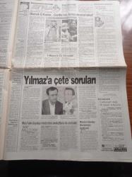 Akit Gazetesi - 29 Ekim 1998 - Hasan Karakaya - Hüseyin Üzmez - Abdurrahman Dilipak - Recep Tayyip Erdoğan'a Destek Mesajları - Son 4 Sezonun En İyi Beşiktaş'ı - Galatasaray Maçında Olağanüstü Önlemler -  Cumhuriyet Dualar Ve Tekbirlerle İlan Edilmişti Başörtüsüne Zülmeden Hale Getirildi - Cumhur'un Başörtülü Cepheye Mermi Taşıyan Anaları - 75 Yılın Ürünü Erol Evcil - Şişli Eksi Belediye Başkanı Gülay Aslıtürk