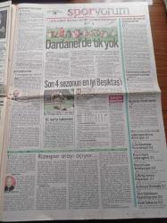 Akit Gazetesi - 29 Ekim 1998 - Hasan Karakaya - Hüseyin Üzmez - Abdurrahman Dilipak - Recep Tayyip Erdoğan'a Destek Mesajları - Son 4 Sezonun En İyi Beşiktaş'ı - Galatasaray Maçında Olağanüstü Önlemler -  Cumhuriyet Dualar Ve Tekbirlerle İlan Edilmişti Başörtüsüne Zülmeden Hale Getirildi - Cumhur'un Başörtülü Cepheye Mermi Taşıyan Anaları - 75 Yılın Ürünü Erol Evcil - Şişli Eksi Belediye Başkanı Gülay Aslıtürk