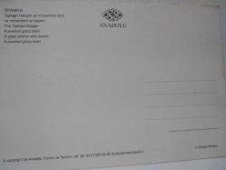 TOPKAPI SARAYI'NDAN HANÇER MÜCEVHERLİ İBRİK VE MÜCEVHERLİ SU KAPLARI GÖRÜNTÜSÜ KARTPOSTALI,ARKASINA YAZILMAMIŞ,RENKLİ,11 X 15 CM EBADINDA