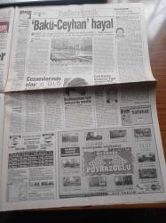 Akit Gazetesi -24 Ekim 1998 - Başgafçı Vural Savaş - Hasan Karakaya - Hüseyin Üzmez - Abdurrahman Dilipak - Dünya Karate Şampiyonu Haldun Alagaş - Tugay Kerimoğlu - Trabzonspor - İstanbul Büyükşehir Belediye Başkanı Recep Tayyip Erdoğan - Sultanbeyli Belediye Başkanı Ali Nabi Koçak'a İftira - Başörtüsü İstifası - Recai Kutan - Tansu Çiller Seçim Aralık'ta Yapılmalı - Yahudilerin Ankara Çıkarması - Netanyahu Arafat Anlaşamadı