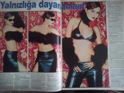 Şamdan Haftalık Aktüalite Sinema Tiyatro Müzik ve Magazin Dergisi - 19 Kasım 2000 - İzel - Demet Şener - Rıza Tansu - Sertab Erener - Levent Yükse l - Hande Ataizi - Hakan Ural - Mithat Can - Cem Cantaş - Emrah - Eda Modoğlu - Raif Dinçkök - Mahsun Kırmızıgül - Deniz Akkaya - Koray Kasap - Didem Özgen - Vedat Mardin - Gülin Kirpikçioğlu - Mehmet Ali Erbil - Nefise Karatay - Zeynep Tunuslu - İbrahim Tatlıses - Ünal Küpeli - Doğukan Manço - Pelin Giyim - Hakan Seçen - Ebru Yaşar - Kenan Doğulu - Ferda Anıl Yarkın - Burak Kut - Harun Kolçak - Neşe Erberk - Atilla Kalpakaslan - Canan Mutluer - Seda Pıtrak - Ali Sunal - Ali Ramazanoğlu - Coco Pazzo - Handan Taşkın - Teoman Demir - Ceyla Şahnavaz - Deniz Seki - Erbu Destan - Julia Nitu - Didem Uzel - Ebru Gündeş - Ece Erken - Mehmet Edin - Ebru Dildar - Hakan Peker - Tuba Önal - Banu Alkan - Ayşe Hatun Önal - Bengü - Yaşar - Yeşim Vatan fotoğraf ve haberi - Dergi Tam Değildir Sadece 22 Sayfası Mevcuttur