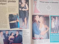 Viva Haftalık Aktüalite Sinema Tiyatro Müzik ve Magazin Dergisi - 4 Ekim 1998 - Lale Mansur - Buket Saygı - Hülya Avşar-  İlkay Tuna - Atilla Arcan - Arzu Kunt - Neslihan Yargıcı - Didem Uzel - Murat Batum - Seda Sayan - Ajda Pekan - Volkan Severcan - Müge Osmanoğlu - Merve İldeniz - Nilüfer Sabuncuoğlu - Cefi Nahmiyas - Elena Terekhova - Mehmet Günyeli - Ferda Anıl Yarkın - Sibel Can - Şener Şen - Halit Kıvanç - Kazım Kantarcı - Deniz Pulaş - Jülide Ateş - Roger Moore - Ahmet Uğurlu - Emma Shapplin - Kenan Doğulu - Ebru Aker - Muhsin Yazıcıoğlu - Barış Manço - Berna Sağlam - Ekrem Bora - Ali Öztürk - Zerrin Arbaş - Hülya Avşar - Yeşim Salkım - Zeynep Çavuşoğlu - Adnan Şen - Osman Akın - Nadide Sultan - Gülgün Feyman - Zeynep Tokuş - Serdar Şınlak - Ebru Gündeş - Cansu Akbel - Erkal Aksoy - Aslıhan Öncü - Bo Derek - Madonna - Natasha Wagner - Brooke Shields - Tommy Lee - Pelin Doğan fotoğraf ve haberi - Tam Takım Dergi