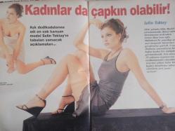 Viva Haftalık Aktüalite Sinema Tiyatro Müzik ve Magazin Dergisi - 18 Ekim 1998 - Selin Toktay - Rıdvan Uluca - Zeki Aköz - Bendeniz - Hande Ataizi - Hülya Avşar - Kaya Çilingiroğlu - Ece Erken - Özlem Yıldız - Pınar Altuğ - Demet Akalın - Dilek Hanif - Çağla Şikel - Demet Şener - Erol Atar - Mesut Yılmaz - Mehmet Emin Karamehmet - Sibel Can - Adnan Şenses - Sevda Demirel - Süleyman Demir - Leyla Adalı - Ali Şen - Çağla Şikel - Müzeyyen Senar - Zeki Müren - Behiye Aksoy - Seren Serengil - Pınar Eliçe - Zerrin Arbaş - Oya Başak - Müberra Yorgancıoğlu - Füsun Önal - Rana elik - Tuğçe San - Mehmet Ali Yılmaz - Pamir Demirtaş - Helin Avşar - Zeynep Tokuş - Bozok Gören - Damla Üstüner - Barbara Sinatra - Madonna - Cameron Diaz - Matt Dillon - Jim Carrey - Warren Beatty - Cindy Crawford - Hülya Yürekli - Seda Sayan - Serap Ezgü - Elif Kıramer fotoğraf ve haberi - Tam Takım Dergi