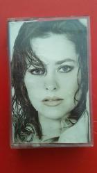 HÜLYA AVŞAR DOST MUSUN DÜŞMAN MISIN  KASET