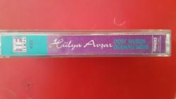 HÜLYA AVŞAR DOST MUSUN DÜŞMAN MISIN  KASET