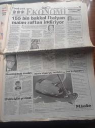 Hürriyet Gazetesi - 23 Kasım 1998 - Alaattin Çakıcı Beni Öldürecekler Sandım - Elvir Boliç - Portekizli Futbolcu Dimas Yarın Geliyor - Mesut Yılmaz - ABD Dışişleri Bakanı Albright'tan İtalya'ya Muhtıra Gibi Telefon - Şehit Çocuklarının Protestosu - İşte Abdullah Öcalan'ın Villası - PKK Kanal D'cileri Kaçırmaya Kalkıştı - Tarkan Teslim Olmazsa Asker Kaçağı