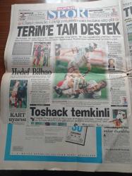 Hürriyet Gazetesi - 29 Eylül 1998 - Hande Ataizi İlk Aşkım Fikret Kuşkan'dı - Pehlivan Erdal Özyağcılar - Fenerbahçe UEFA'da Parma Karşısında - Fatih Terim'e  Tam Destek - Alaattin Çakıcı'nın Skandalında Köstebek Mit'çi Yavuz Ataç'mış - Mesut Yılmaz Meral Akşener'i İstifaya Çağırdı - Mehmet Eymür - Zekeriya Temizel - Başsavcı Vural Savaş Bana Bir Şey Olursa Recep Tayyip Erdoğan'dan Sorun - Doğu Perinçek Tutuklandı