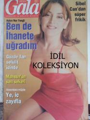 Gala Haftalık Aktüalite Sinema Tiyatro Müzik ve Magazin Dergisi - 25 Ekim 1998 - Aşkın Nur Yengi - Gözde Tan - Mahsun Kırmızıgül - Doğa Bekleriz - Serdar Ortaç - Tuğba Özay - Güven Gürkan - Serap Aksoy - Ajda PEkkan - Nilüfer - Müjde Ar - Ercan Karakaş - Gökberk Ergenekon - Yıldırım Aktuna - Perihan Savaş - Mehmet Aşkın - Mehmet Köymen - Hakan Ural - Nükhet Duru - Emel Müftüoğlu - Sumru Özbay - Seda Sayan - Soner Yapacak - Özlem Basmaz - Levent Özdilek - Mehtap Saraç - Leyla Adalı - Mehmet Ali Yılmaz - Aytaç Arman - Müge Akyamaç - Ayşegül Toplusoy - Sevda Demircan - Sait Tanverdi - Mehmet Dereli - Salih Keçeci - Yahya Demirel - Yonca Evcimik - İmren Aykut - Erol Taş - Billur Kalkavan - Tuğçe San - Zerrin Arbaş - Füsun Önal - Mehtap Saraç - Didem Uzel - Elif Kramer - Rana Elik - Cem Kılıç - Safiye Soyman - Leman Sam - Uğur Güneri - Metin Milli - Bülent Ersoy - Ferdi Tayfur - Sibel Can fotoğraf ve haberi - Tam Takım Dergi